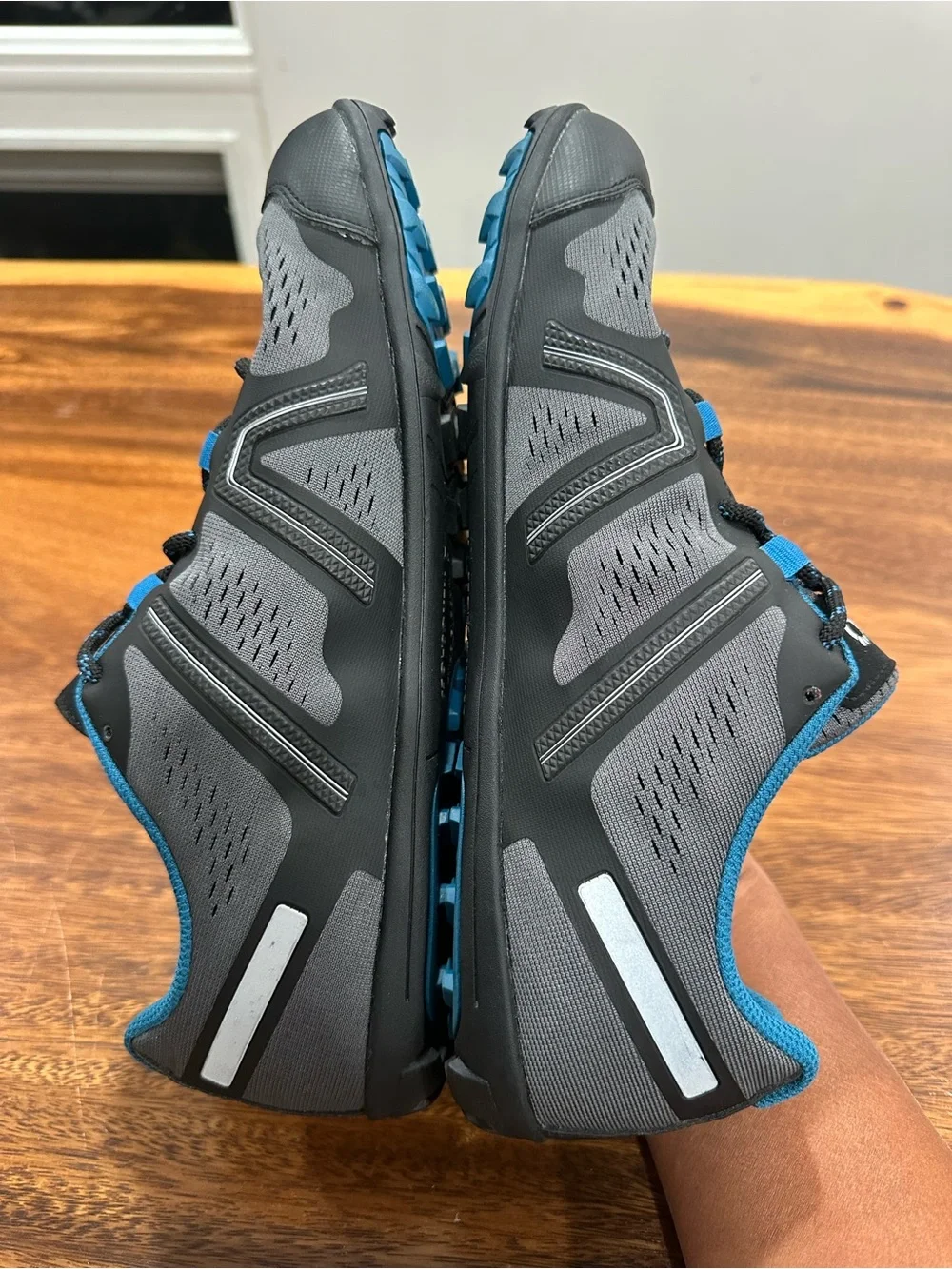 Xero Shoes Mesa Trail Minimalist Hiking Shoe Blue Gray Men’s Sz 10.5 1st Gen